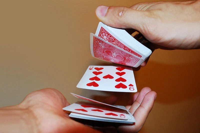 Bicycle Standard Index Playing Poker RED - Image 6