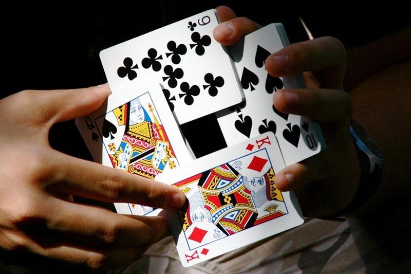 Bicycle Standard Playing Poker BLUE - Image 5